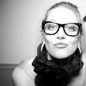 Meet your Posher, Kristin